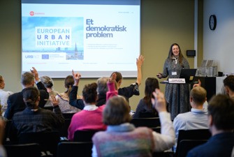 Charlotte Dybdahl holder oplæg